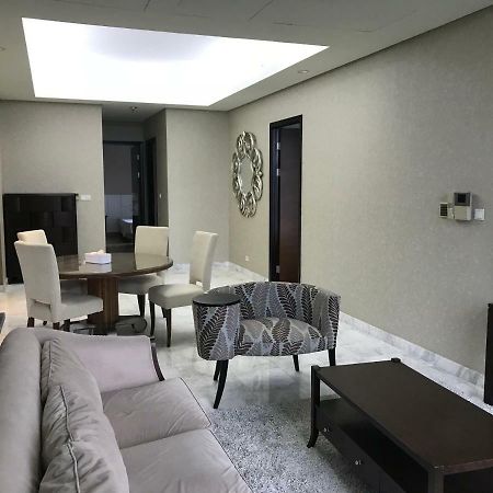 The Peak Residence At Sudirman - 3 Bedroom Exclusive Private Apartment 雅加达 外观 照片